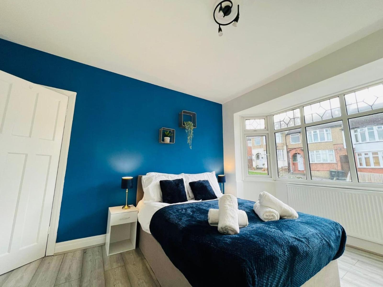 Sariyu Space Luton Hotel Luton  Ngoại thất bức ảnh